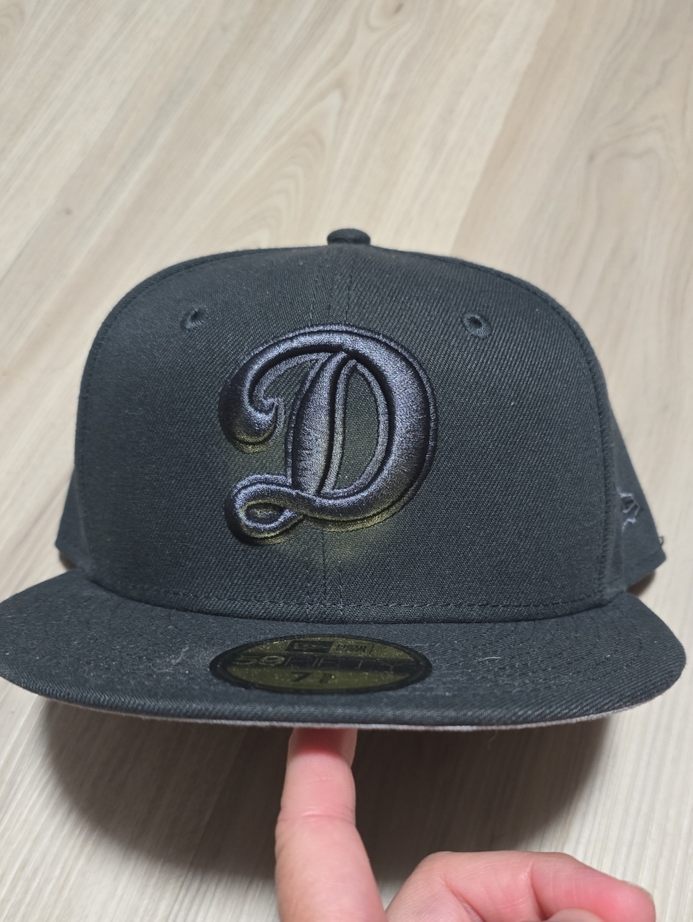 New Era Black 59FIFTY Fitted Cap Size 7 5/8